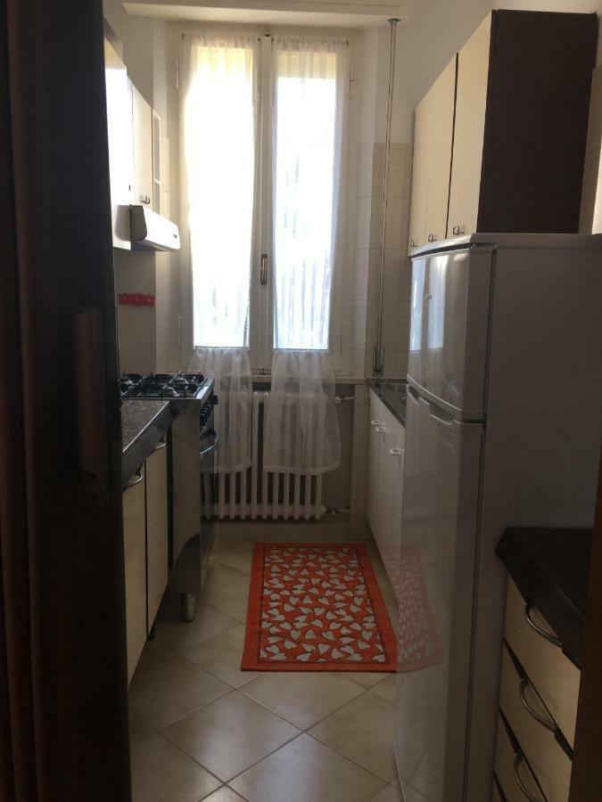 La Casa Di Clara Ombrellone Con 2 Lettini Al Lido San Giuliano Gratis E Parcheggio Privato Gratis Apartamento Rimini Exterior foto